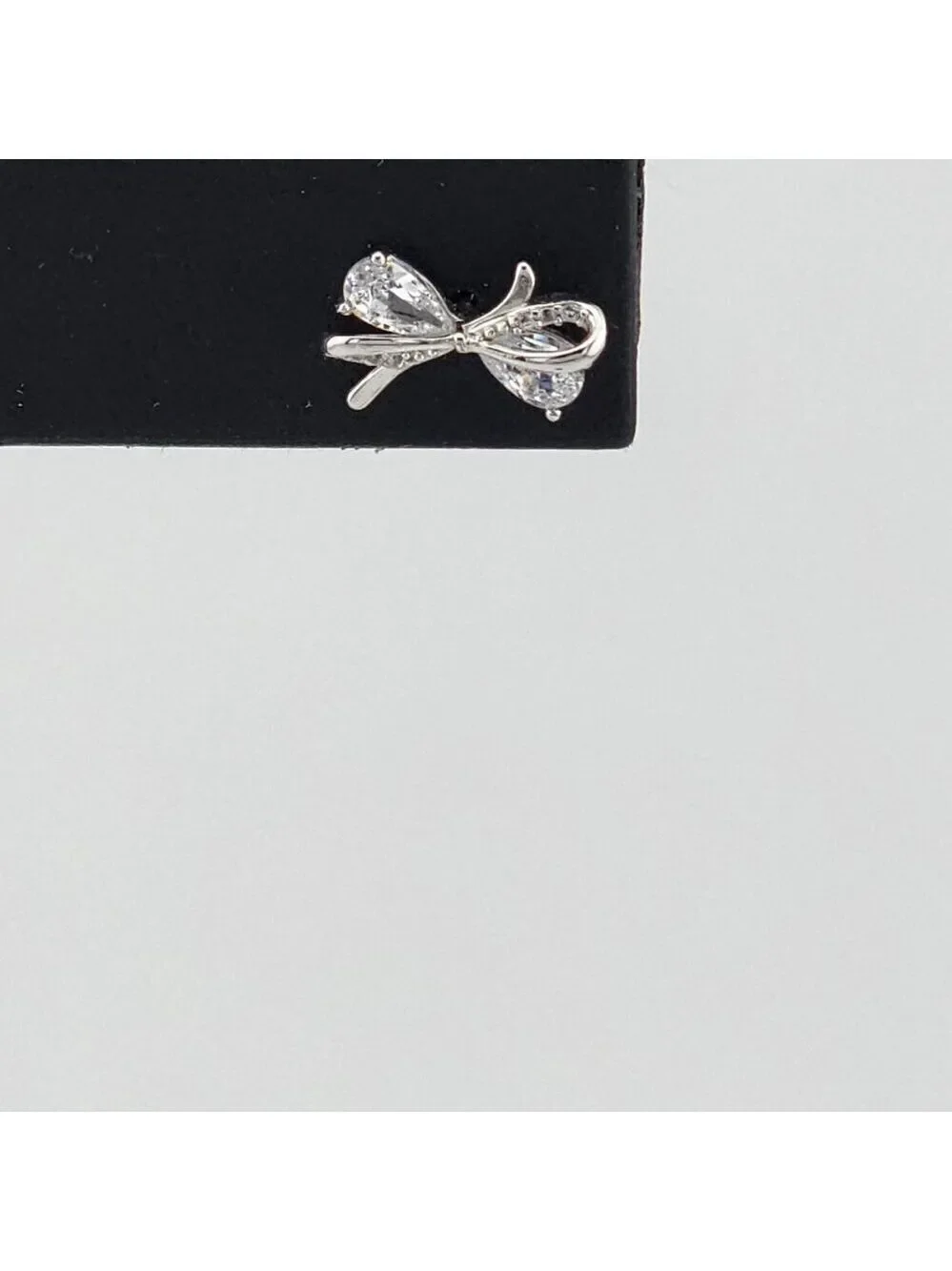 Brand New Sterling Silver 925 Bow Cz  Earrings